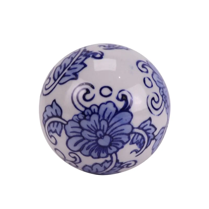 Jingdezhen blue and white shape beautiful design for your selection ceramic ball