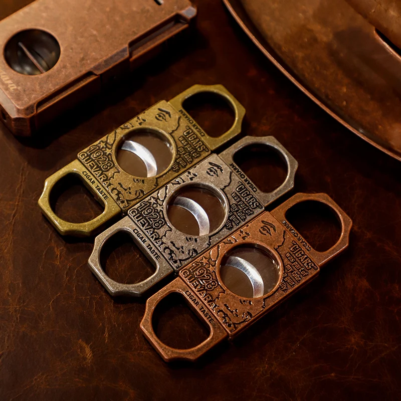 Classic copper gold sissor cigar cutter mens cigar accessories round cigar cutter knife