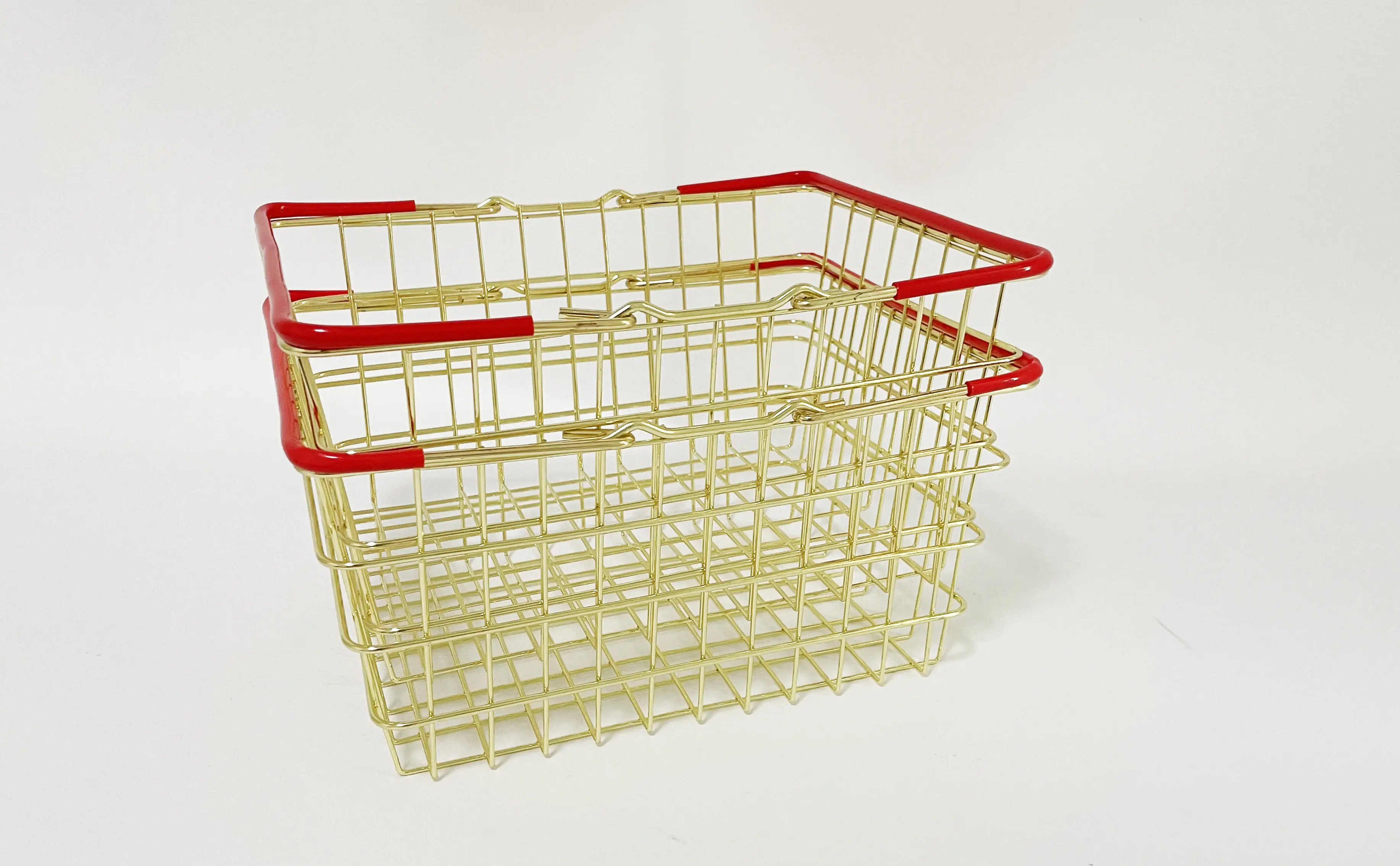 Custom made Wholesale durable square shape storage metal wire mesh basket for supermarket