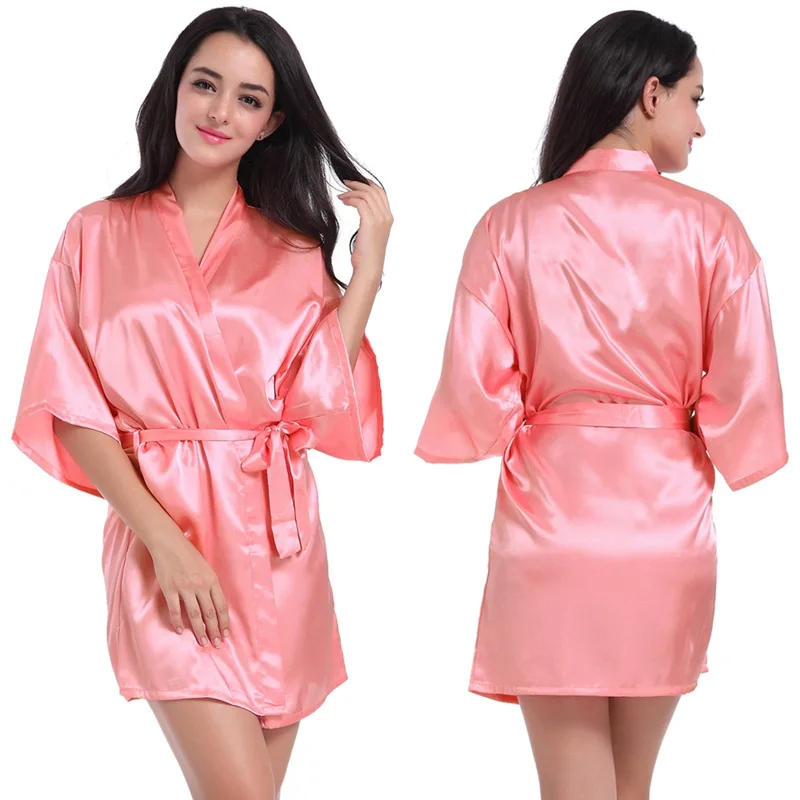 Wholesale Women Sleepwear Luxury Silk Satin Custom Short Bridesmaid Robe de Satin Wedding Peignoir Kimono Satin Robe