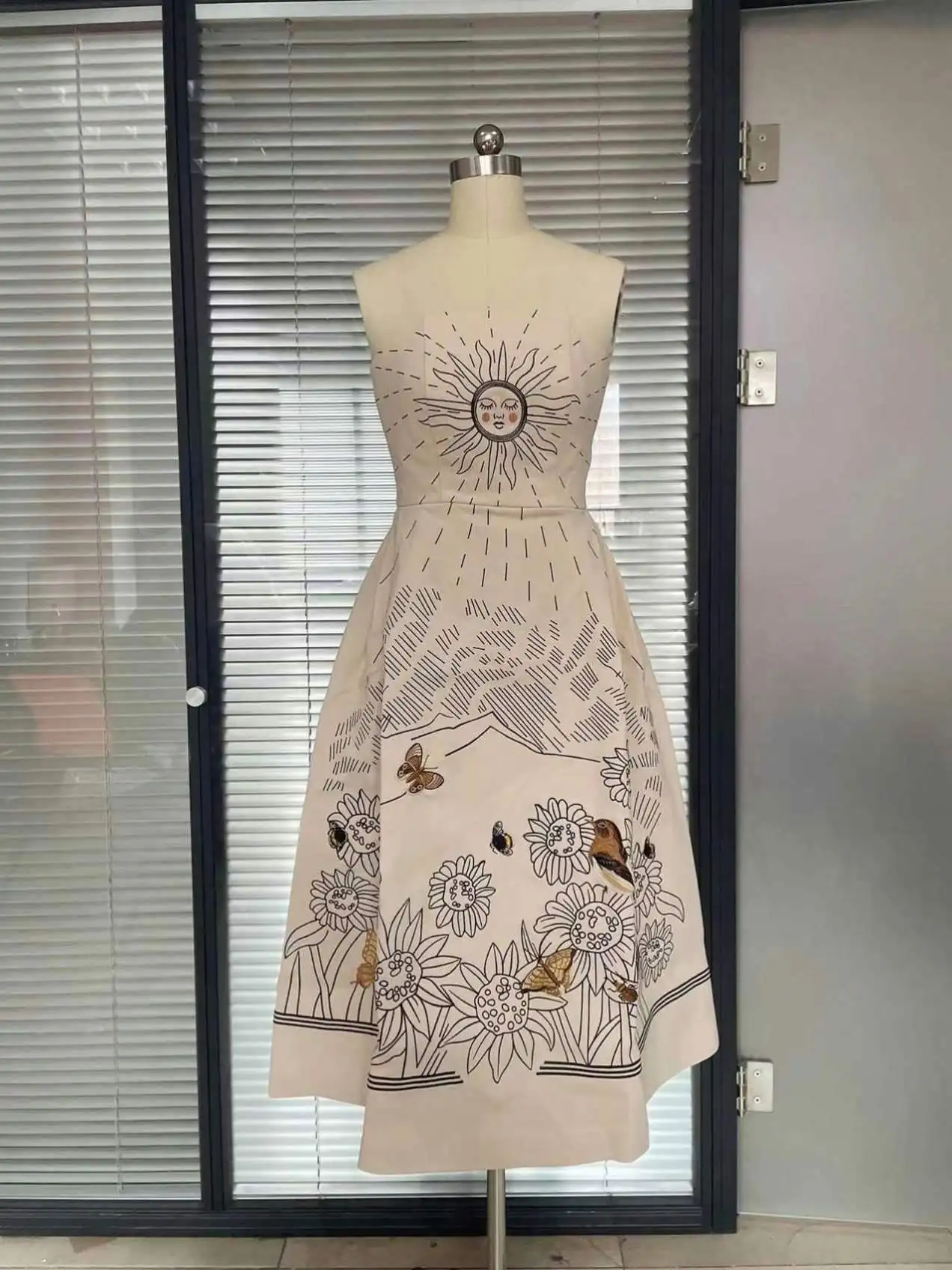 Vietnam Designer Lobbster Tube Top SUNFLOWER Embroidery Heavy Work Dress