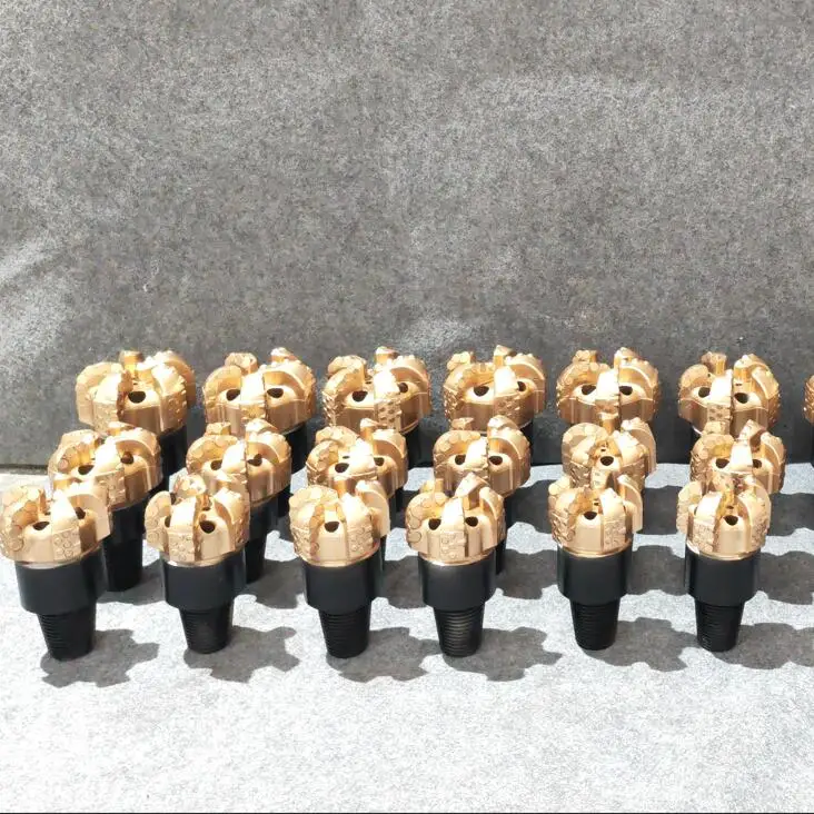 China rotary head drilling diamond rock drill 5 blades water well rig PDC bit