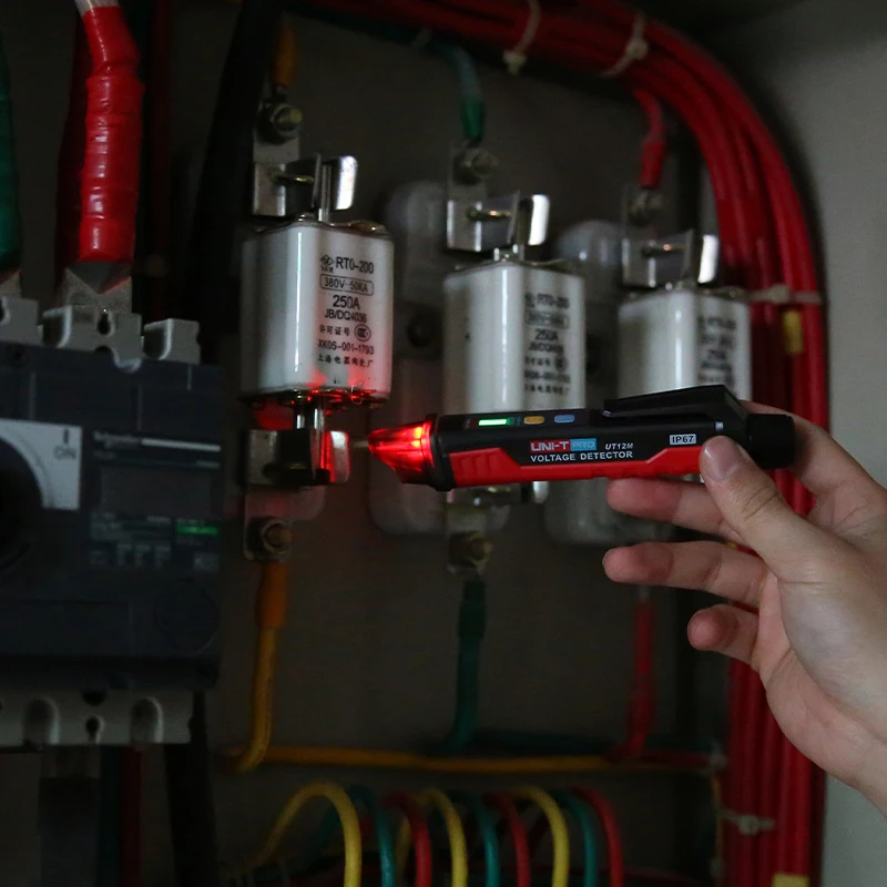 UNI-T UT12M переменного тока 24V-1000V 50 Гц/60 Гц Бесконтактный детектор напряжения тестер карандашом с магнитным полем индукционной