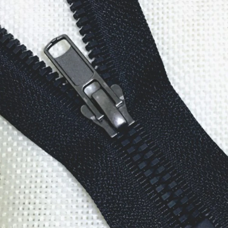 Long Chain Nylon and Metal Zipper Making Machine Stand-Up Zipper Pouch with Invisible Nylon Zipper Making Machines