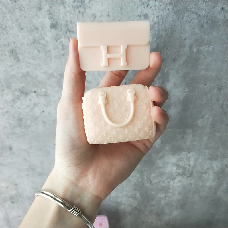 New Design Wallet Women Cosmetic Bag Epoxy Resin Scented Candle Silicone Mould Ladies Mini Brand Handbag Candle Mold