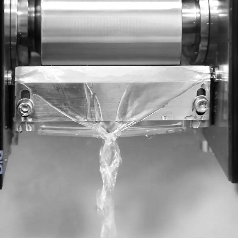 2 door cabinet freezer