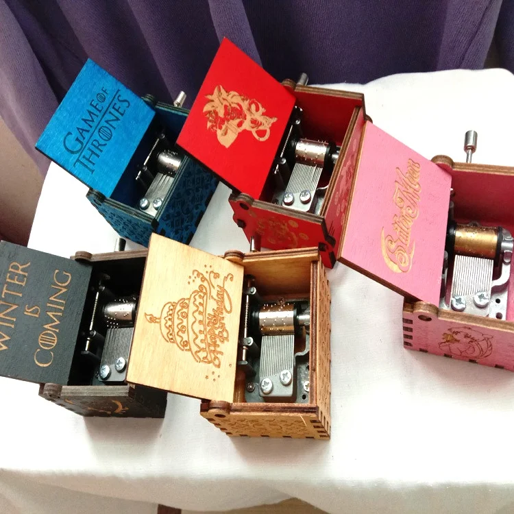 
2019 New Arrive Custom Hand Crank Zelda Music Box 