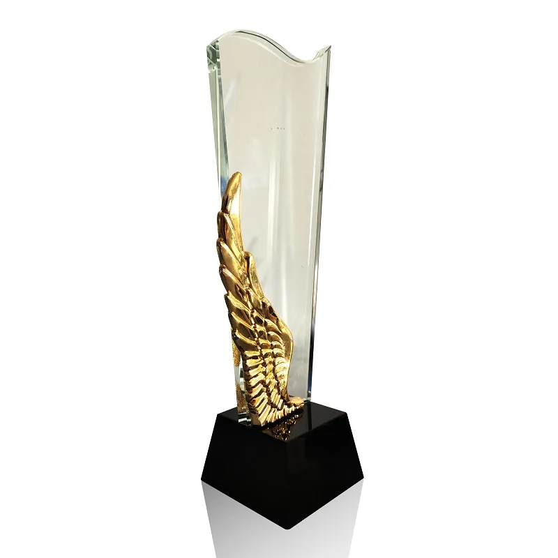 Customized Competition Award Glass Trophy With Engraved Logo Cheap Crystal Trophies For Enterprise Employees