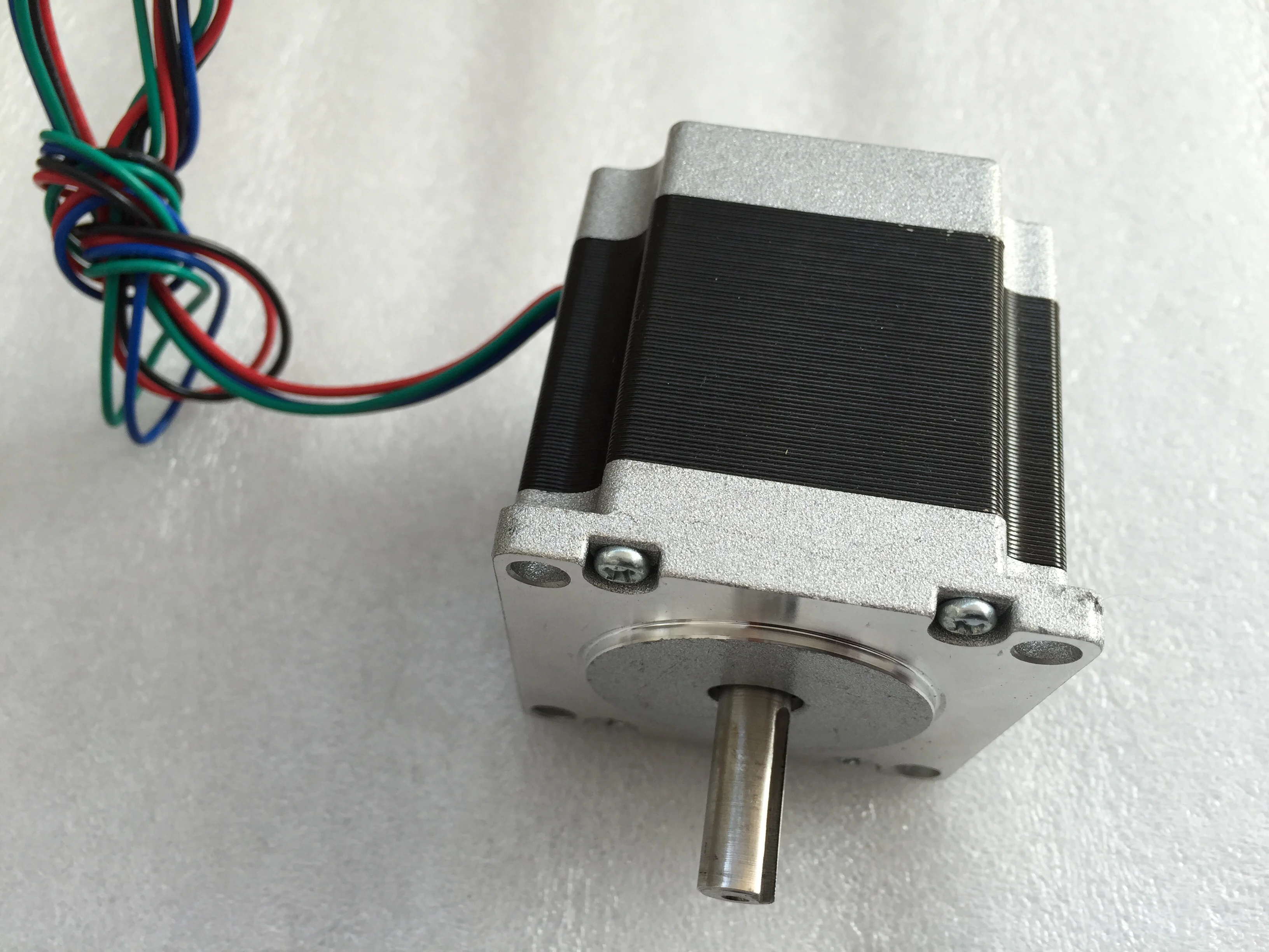 Brand New 2 Phase 1.8deg 1A 10kg.cm 12-24v Nema23 Stepper Motor