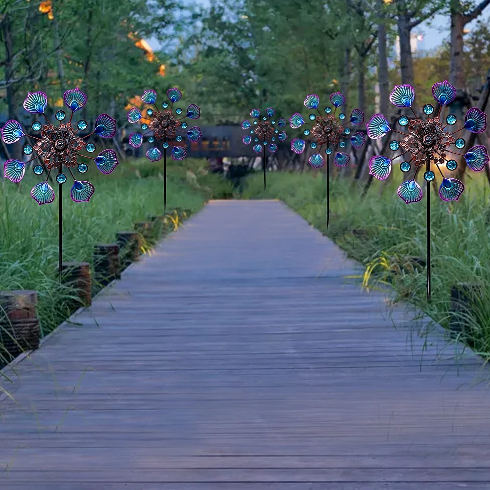 Peacock tail wind runner outdoor garden decoration power wind sculpture metal windmill suitable for outdoor lawns and gardens