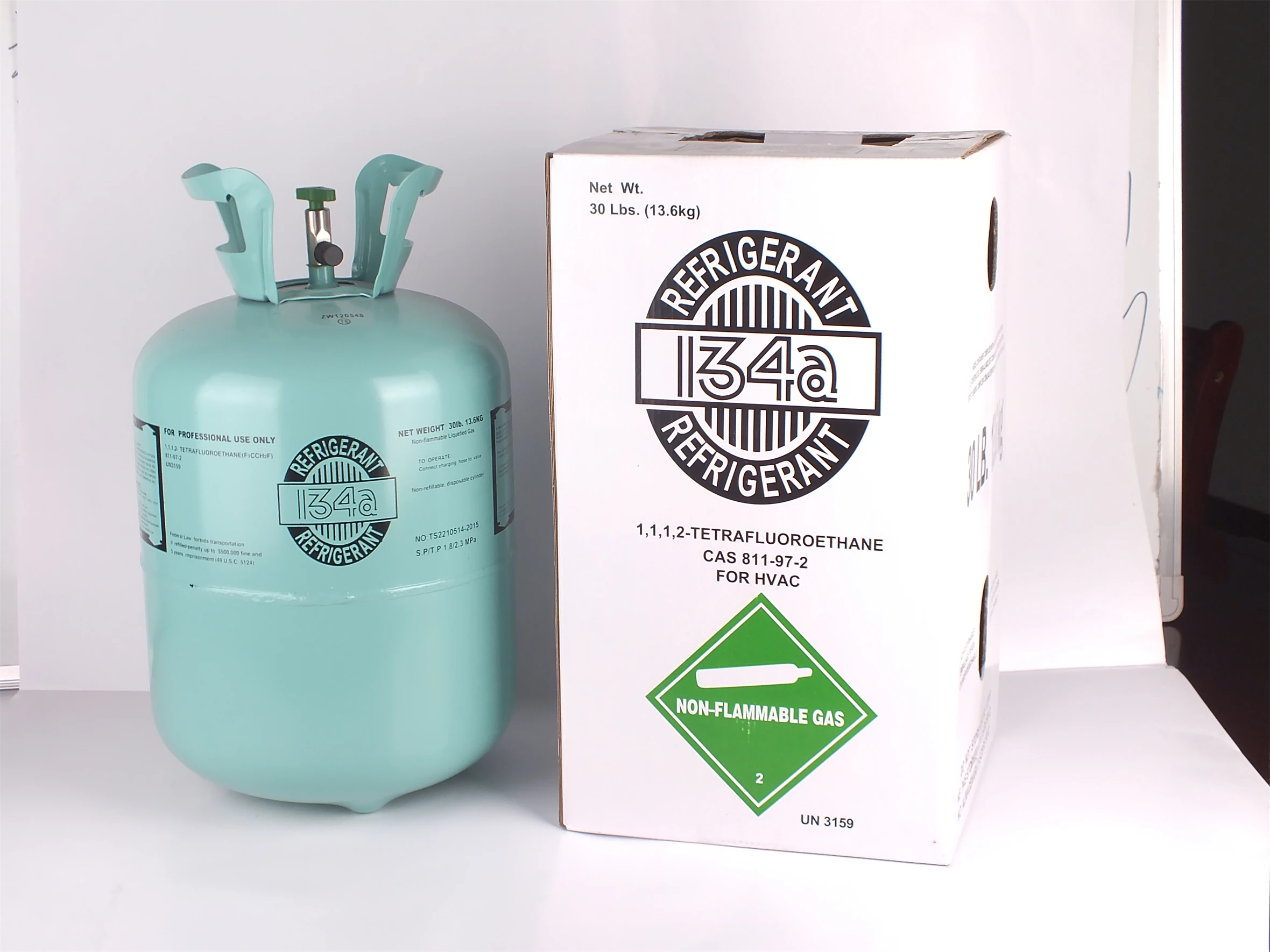 China supplier AUTO air condition 3.4kg 13.6kg cylinder 99.9% purity refrigerant gas R134A gas for freezer
