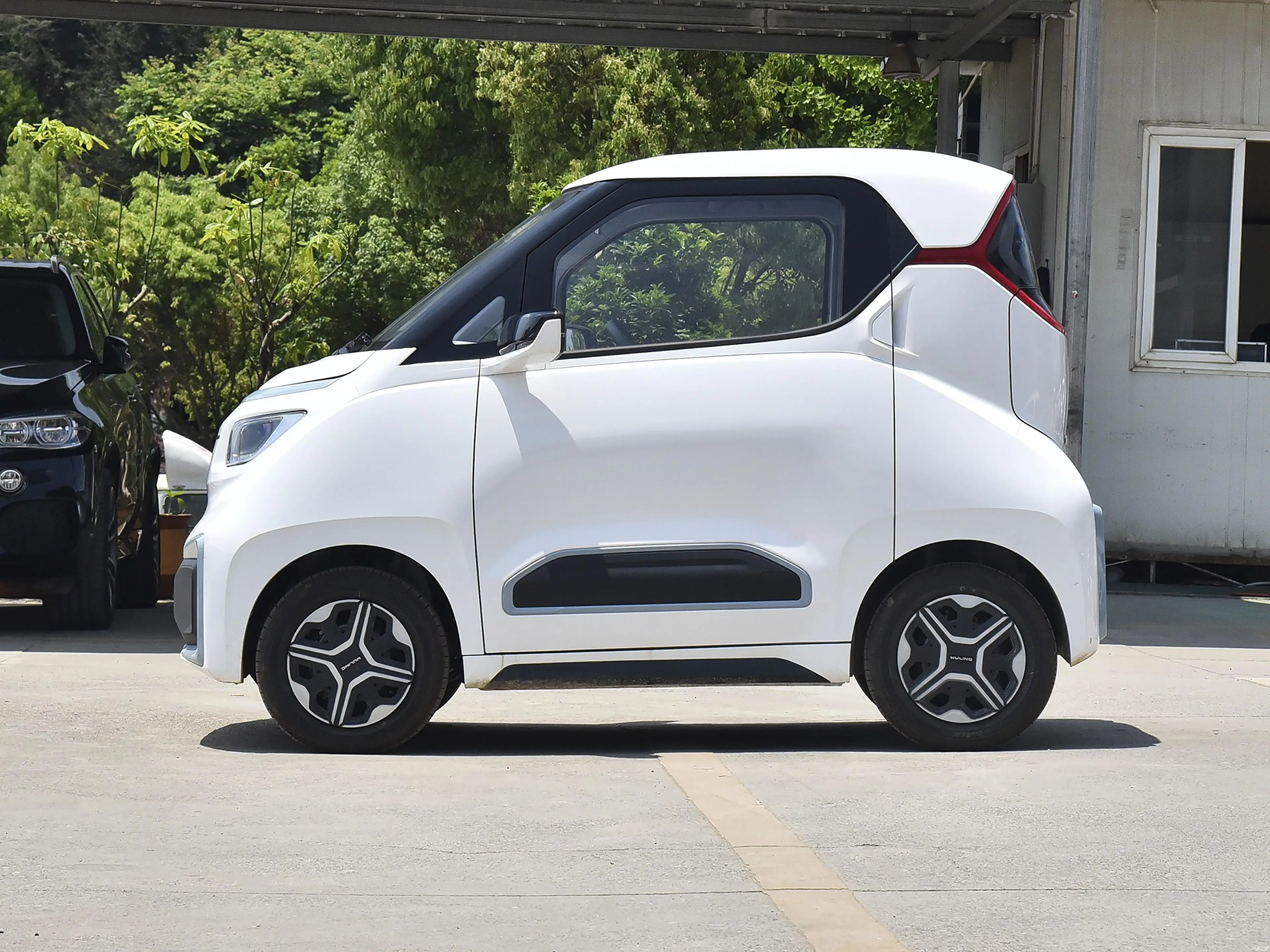 2023 2024 Wuling Nano EV mini  vehicles for adults new energy vehicles chinese EEC electric car
