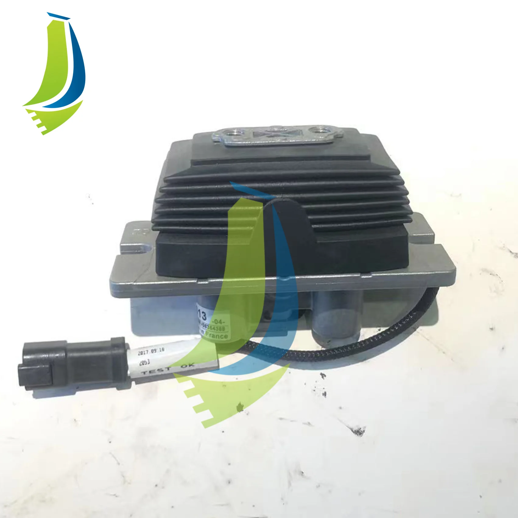 Педаль управления для экскаваторов E323 490-1013 4901013