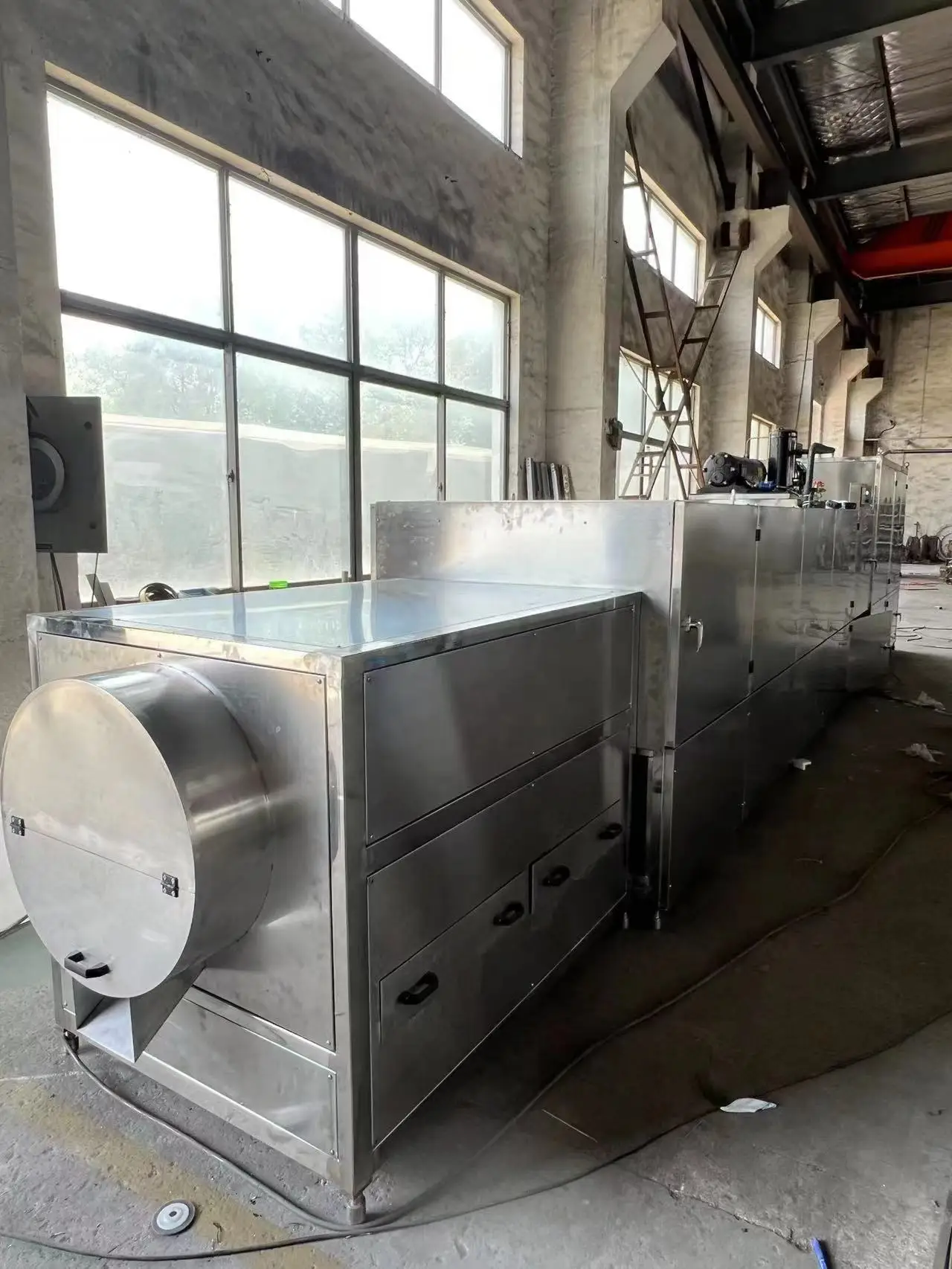 400mm Full Automatic Chocolate MM Bean Ball Egg Production Line Chocolate Making Machine