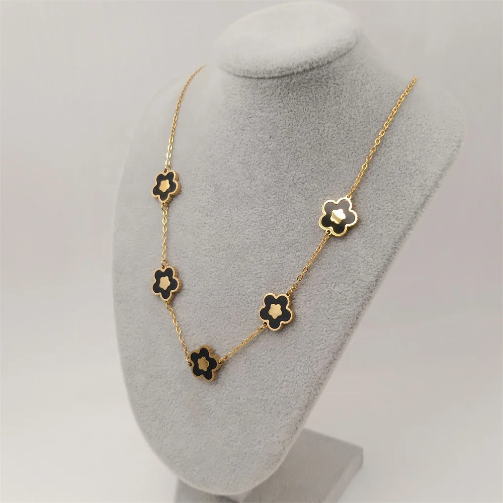 Custom Fashion Jewelry 18K Gold Stainless Steel High Quality Necklace Two Sides Shell Clover Flower Pendant Necklace For Women