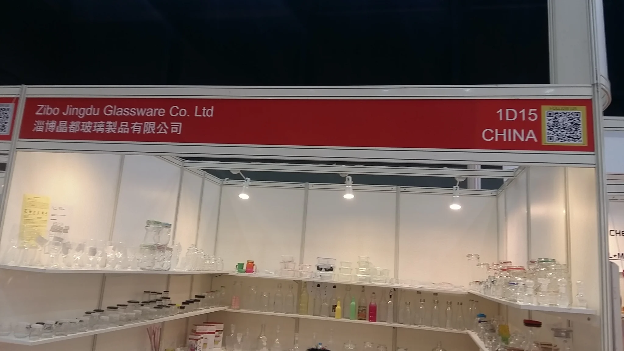 Spice Jar Herb Spice Tools Wholesale Salt and Pepper Shaker Condiment Server Fridge Magnetic Spice Tins glass Kitchen