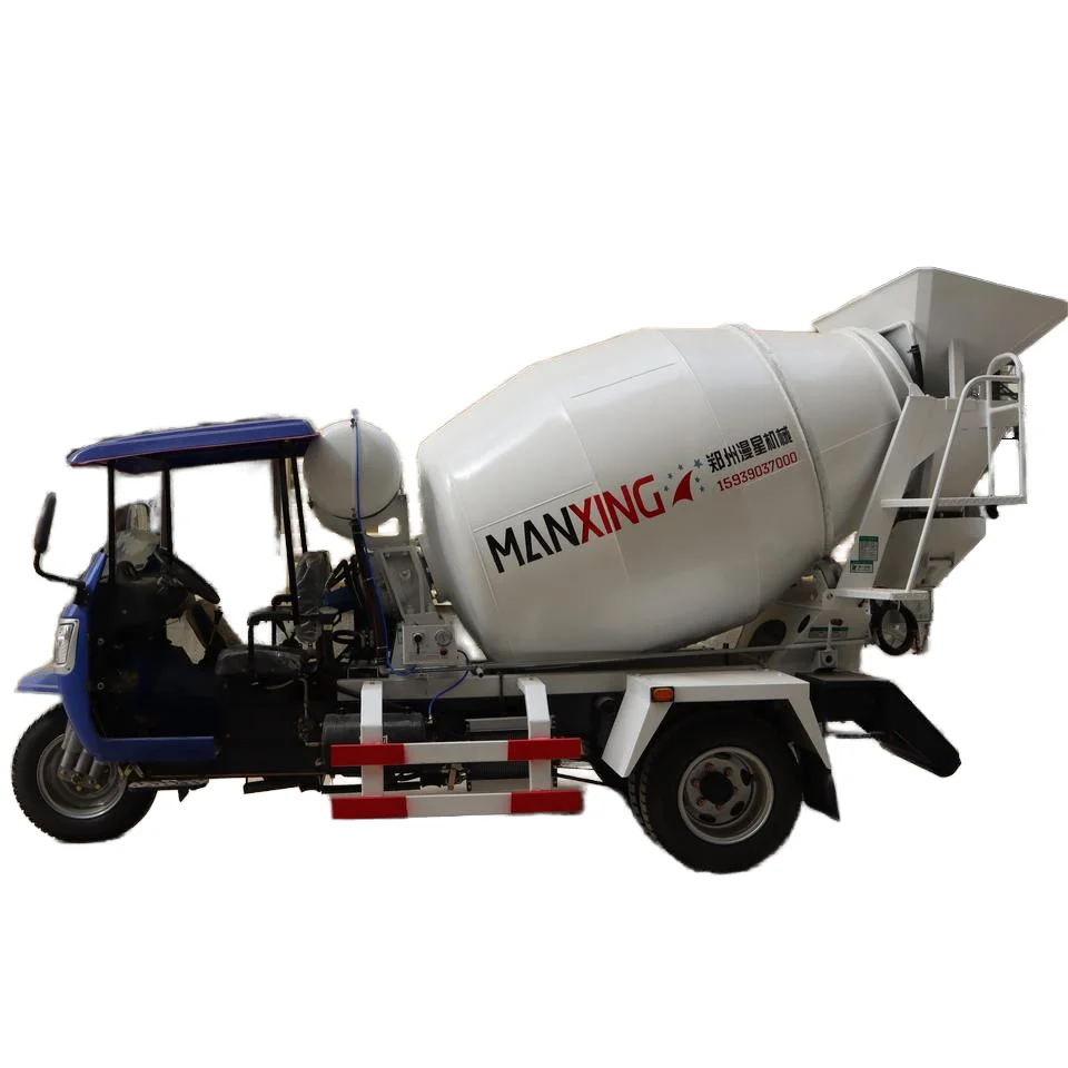 Diesel small commercial concrete transport tanker Wuzheng five-wheel concrete mixer truck Hydraulic drive cement mixer truck