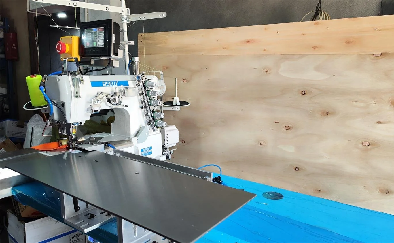 QS-600PL  automatic T-Shirt bottom hemming interlock sewing machine sleeve hemming sewing machine