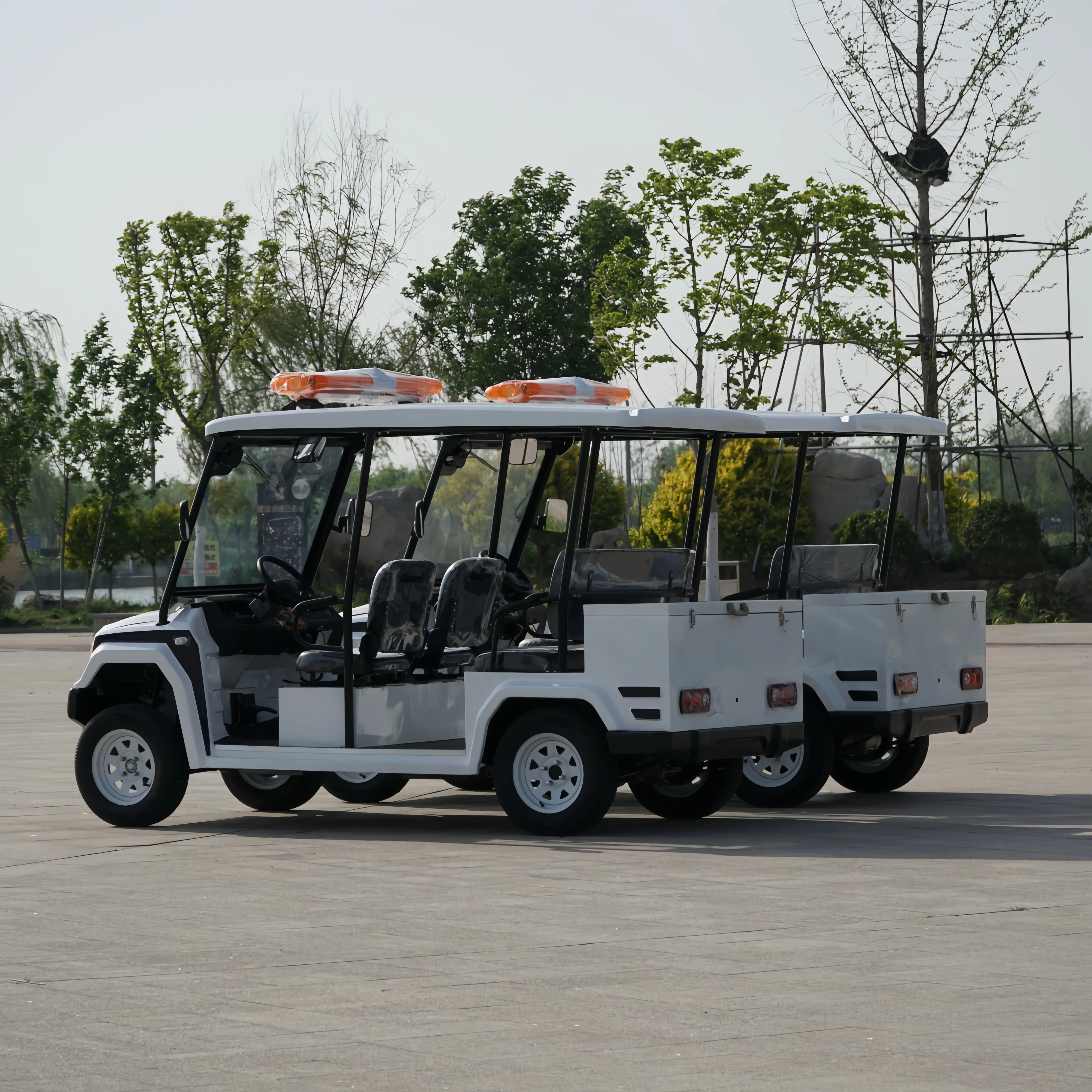 CE certified factory wholesales 4 electric patrol vehicles for safe night driving and essential travel in residential areas