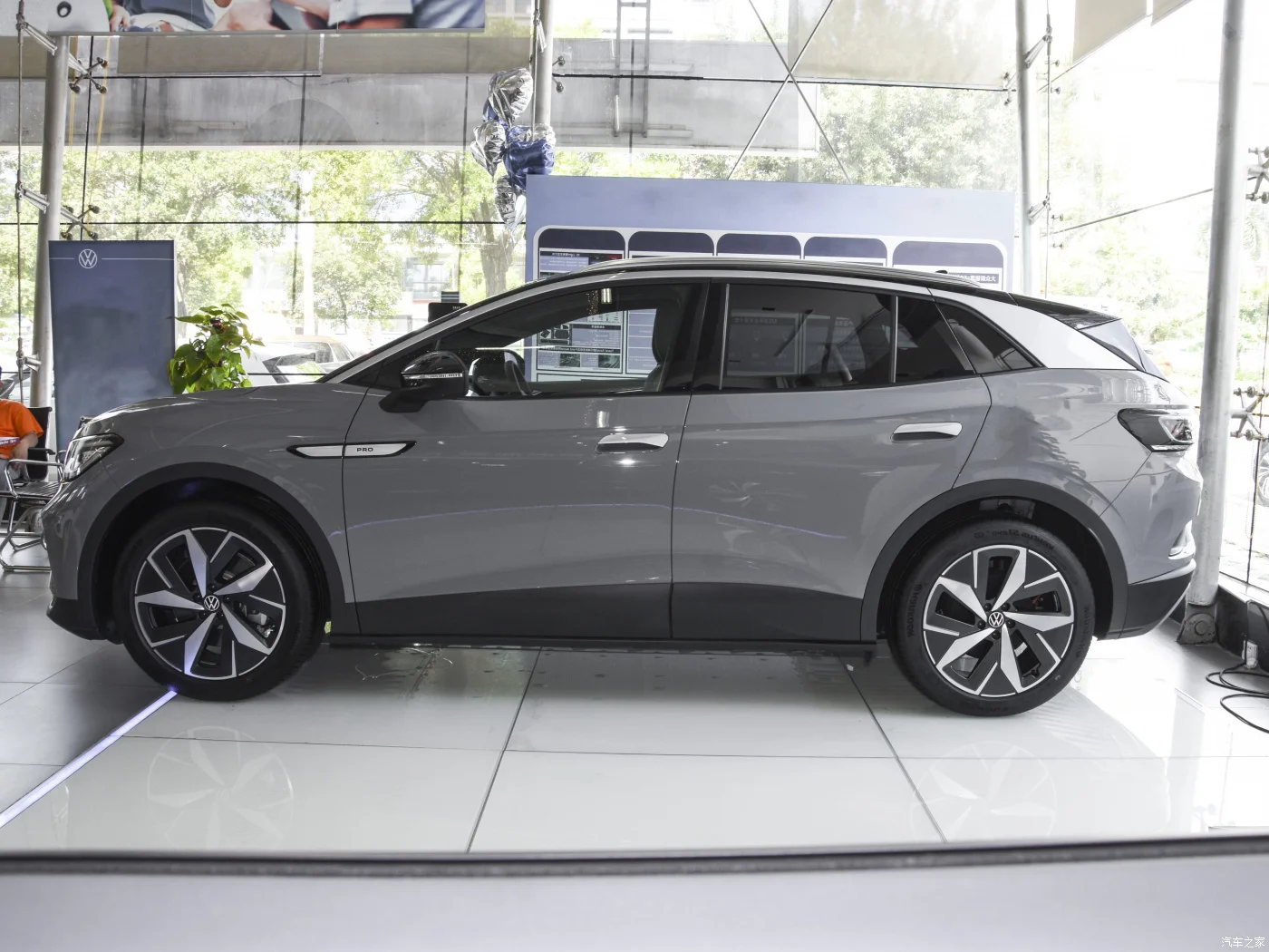 SUV электромобили SAIC Volkswagen ID.4 crozz 2022 Long Range PRO Edition хорошее качество и низкая цена бутик-автомобили