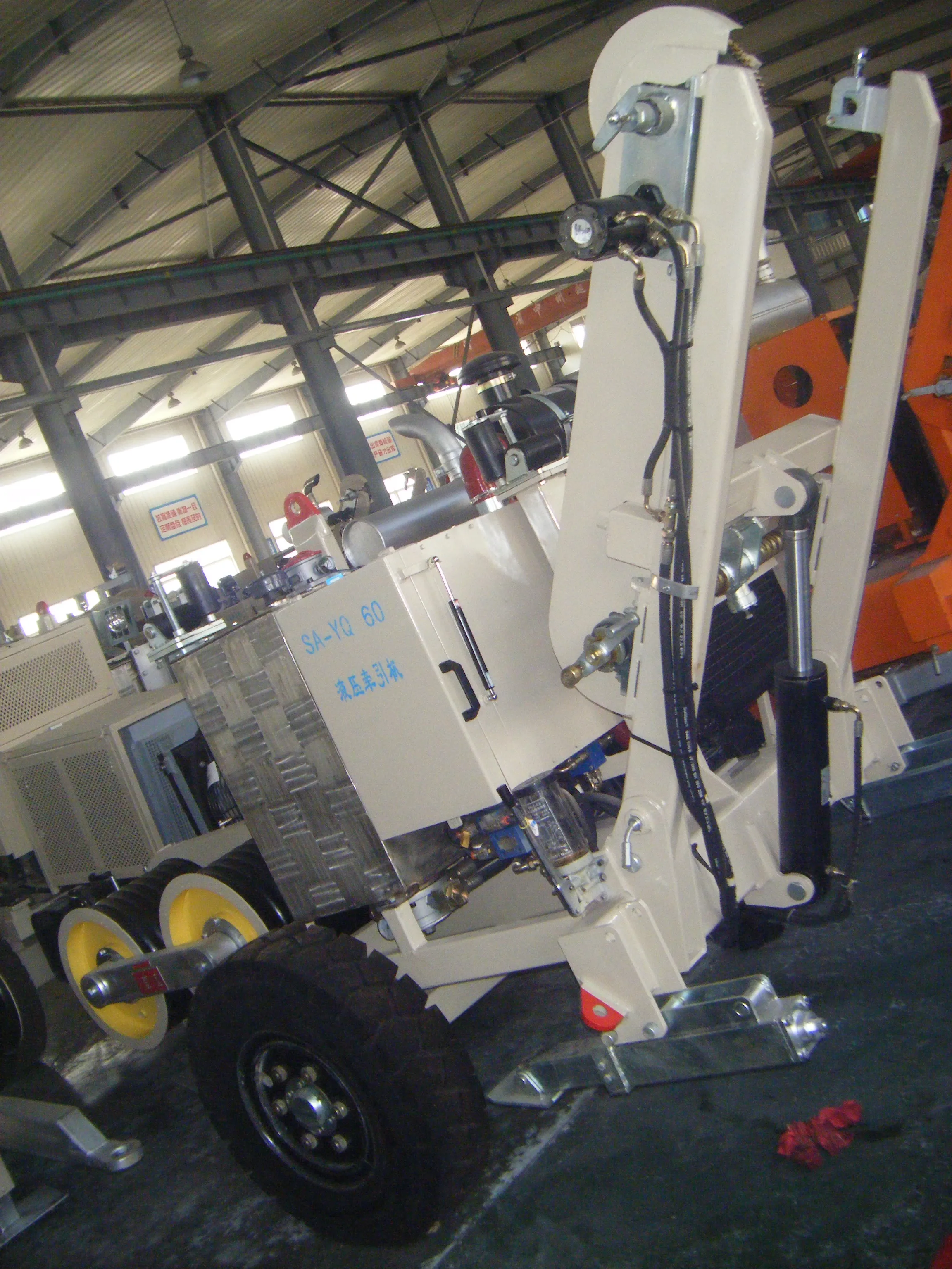Transmission Line 30T Hydraulic Cable Pulling Machine, Stringing Equipment Hydraulic Pulley Tensioner
