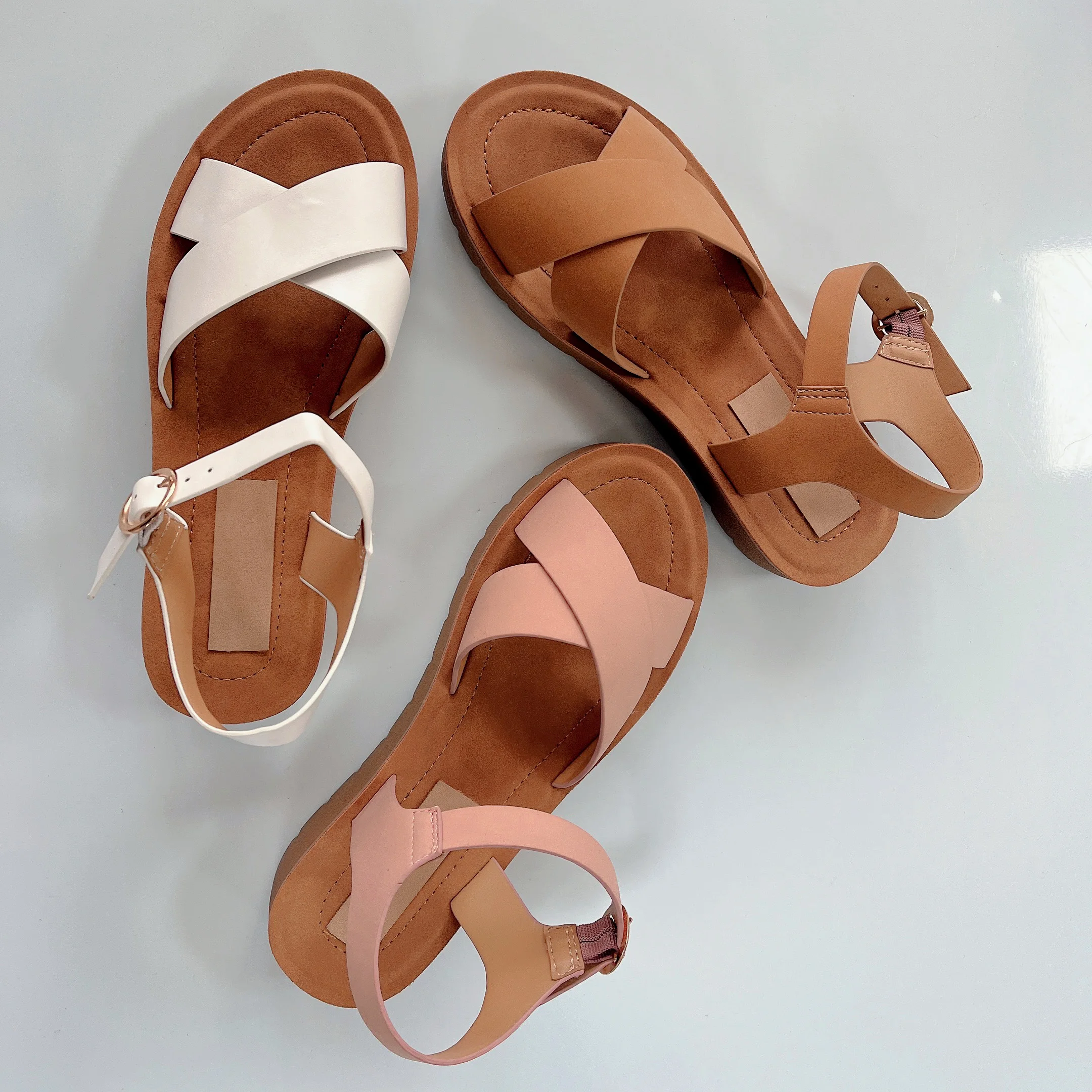 Flat Thong Strap Hollow Out Flip Flops Low Heel Casual Beach Sandals Woman Sandals