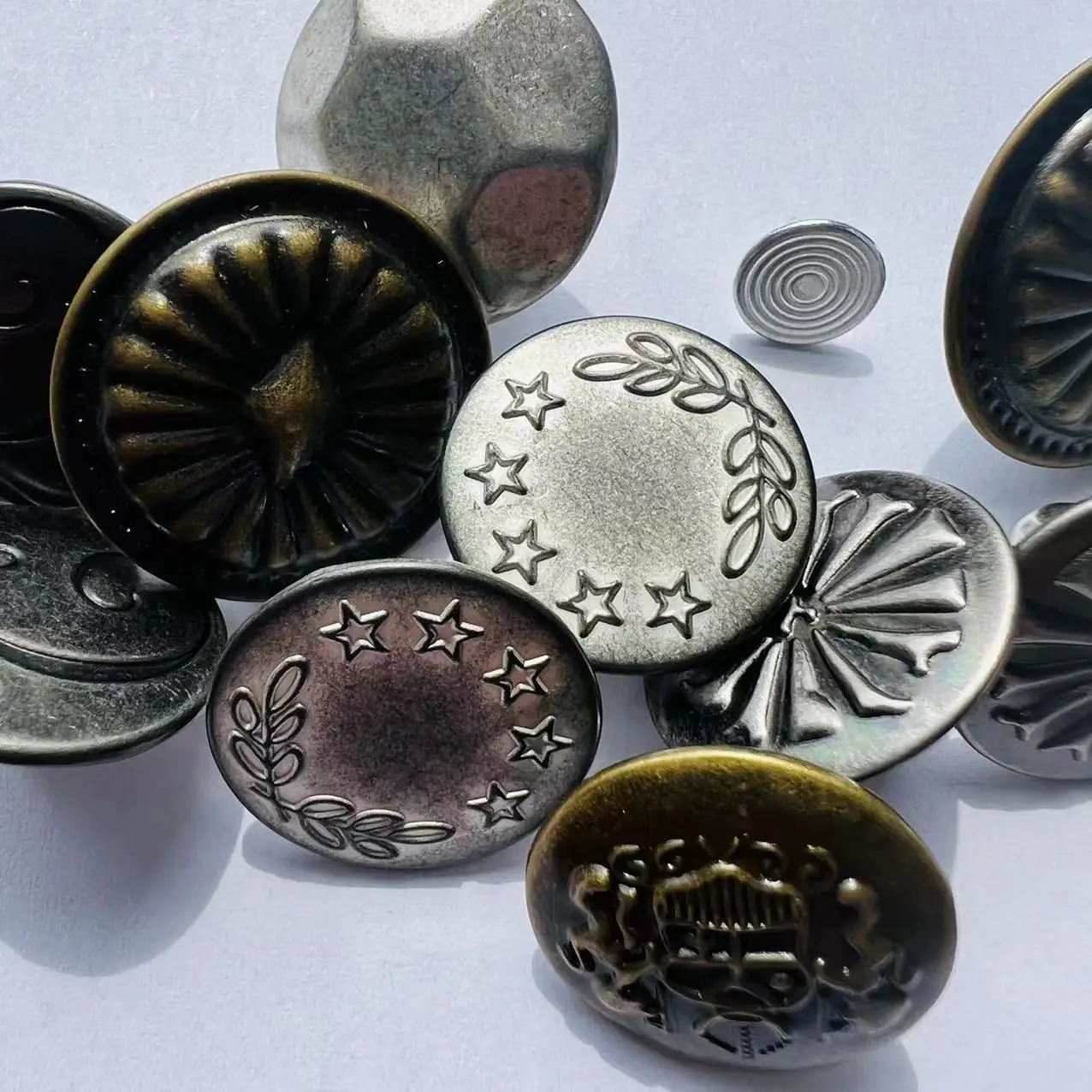 Customized Engraved Logo New Design Brass jeans button jeans buttons and rivets