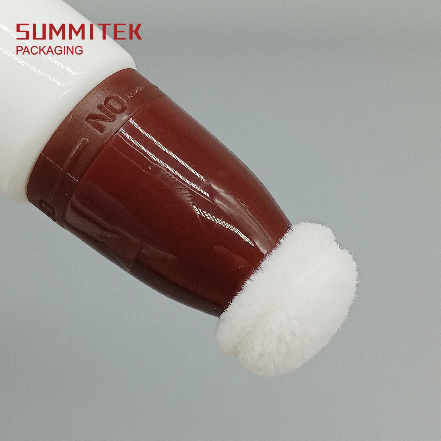 New Design Custom Empty Cosmetic Make Up Tube With Sponge Liquid Foundation Puff