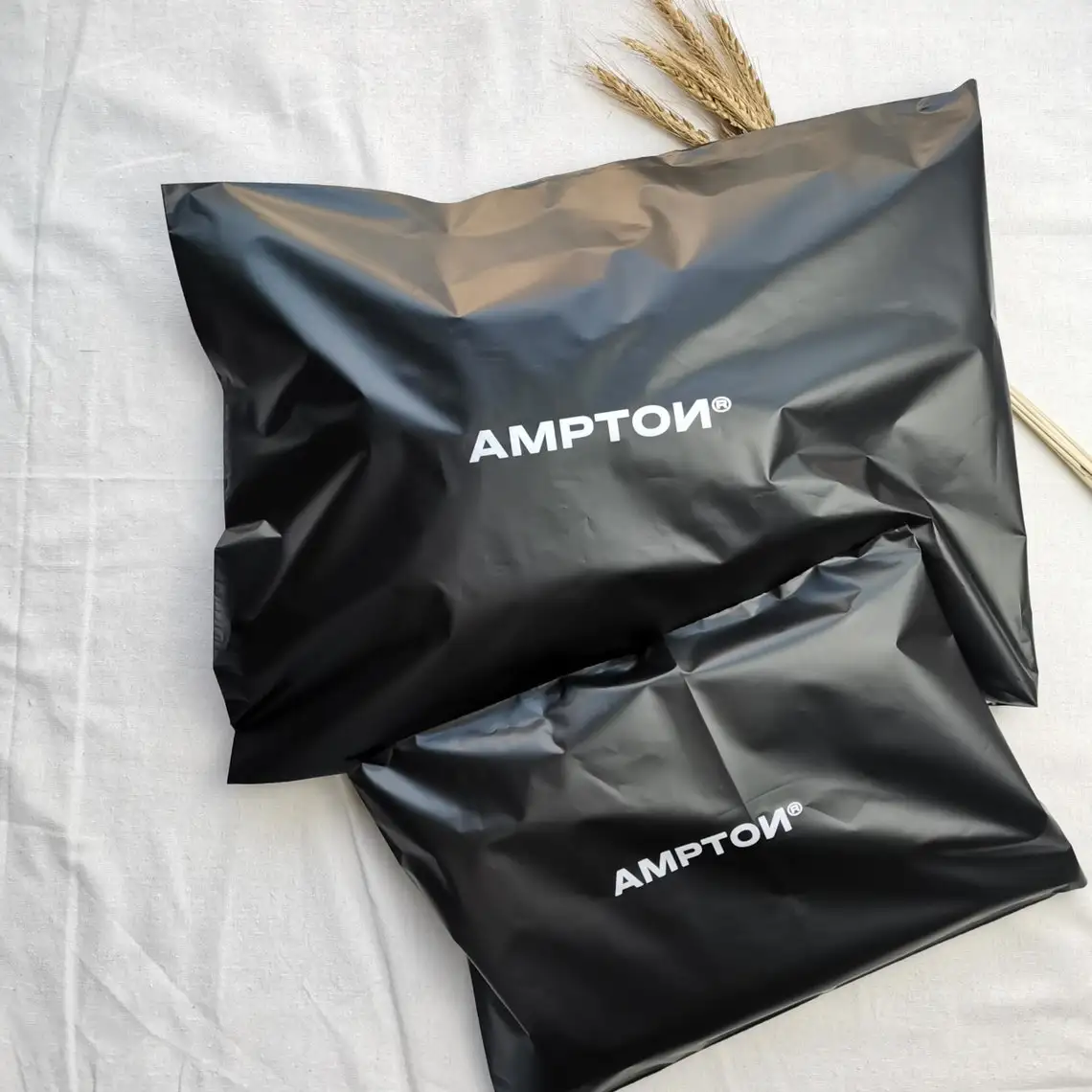 Custom Poly Mailers With Logo Customized Mailing Bag For Shipping Black Polybag Self Sealing Polymailer
