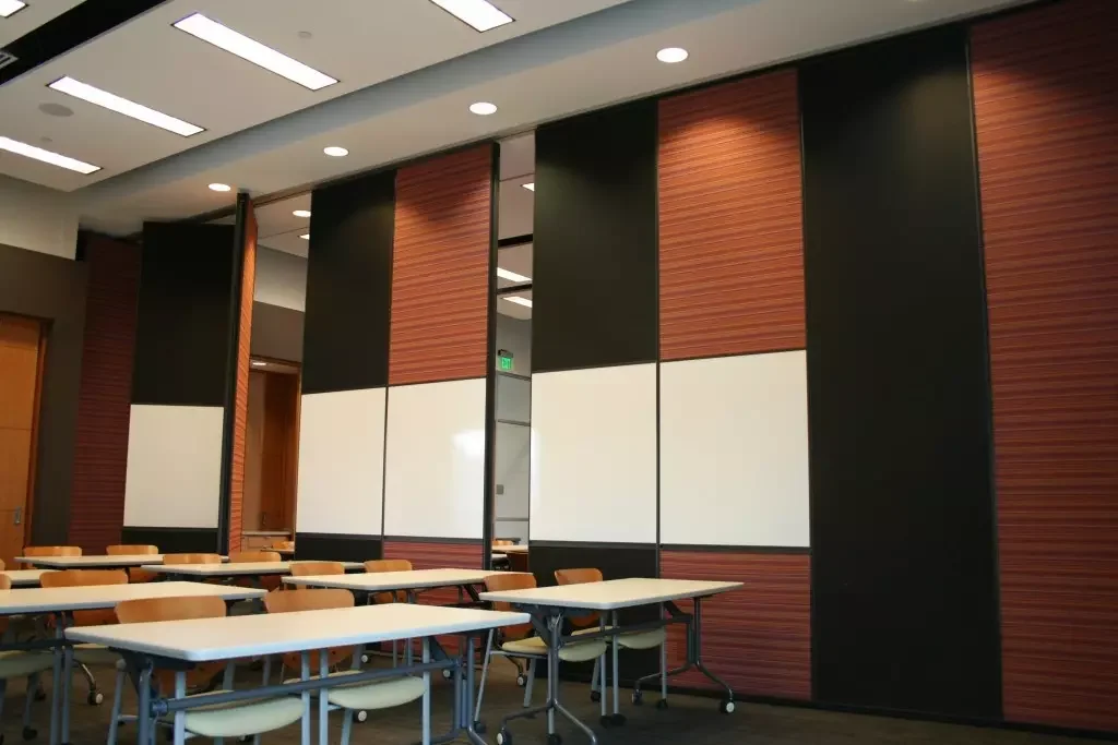 Chinese style removable wood office partition conference hall meeting room operable wall soundproof sliding division wall