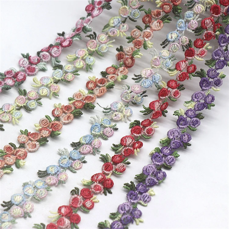High Quality Wholesale Embroidery  Delicate Polyester  Flower Lace Trim