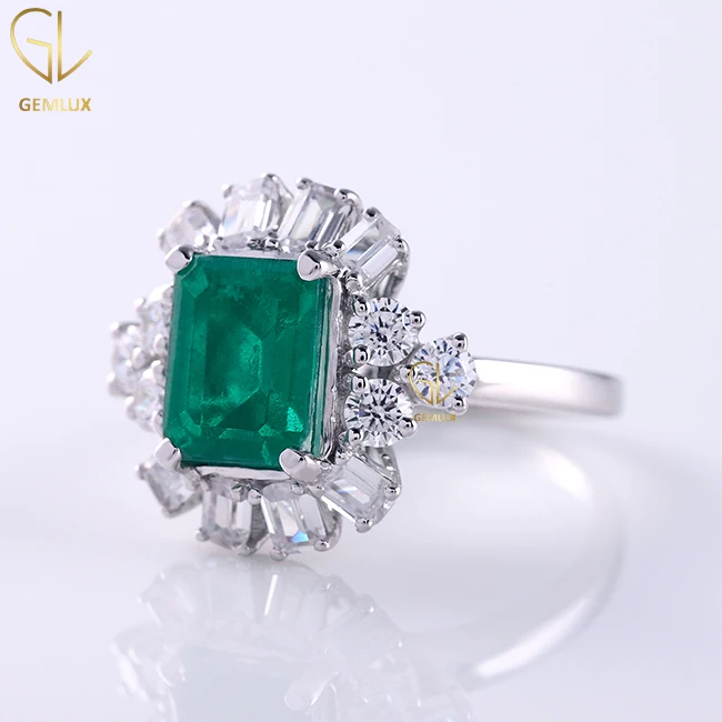 New Arrivals Attractive Collection Fine Jewelry 4 CT Green Emerald Natural Diamond 14K White Gold Cluster Halo Ring For Women