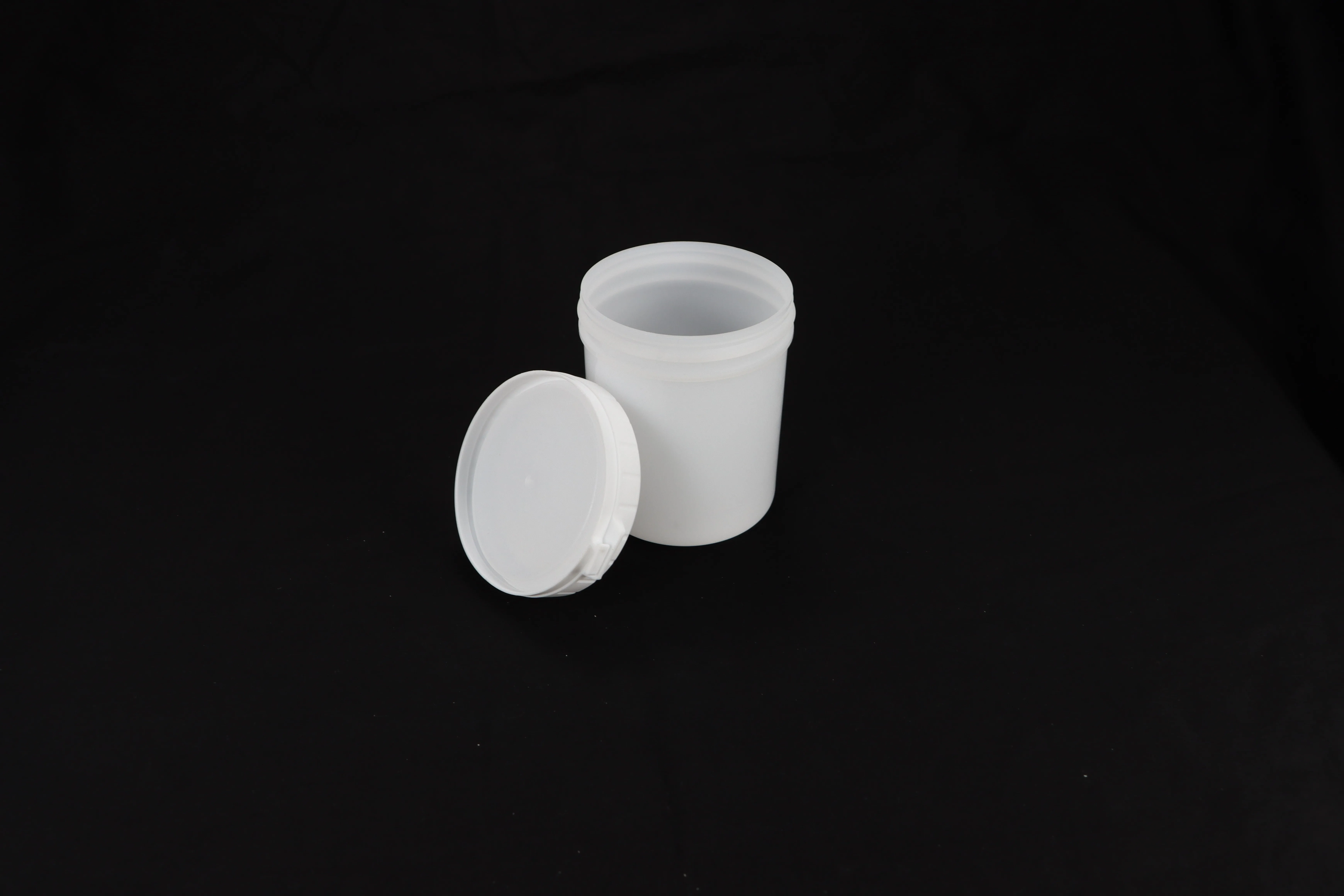 
PP 600ml vegetables salad storage white round plastic can 