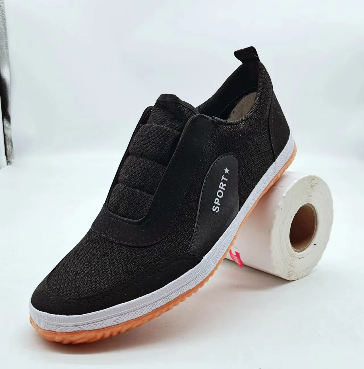 Hot sale in Russia Yemen Oman Dubai Saudi Arabia Egypt Nigeria Algeria canvas sneakers custom flat unisex women rubber shoes men
