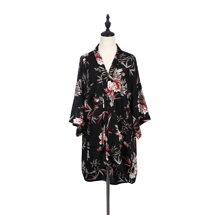 
2021 New Arrivals Women Clothing Soft Rayon Floral Printed Summer Women Casual Wear Stylish Long Cardigan Kimono 