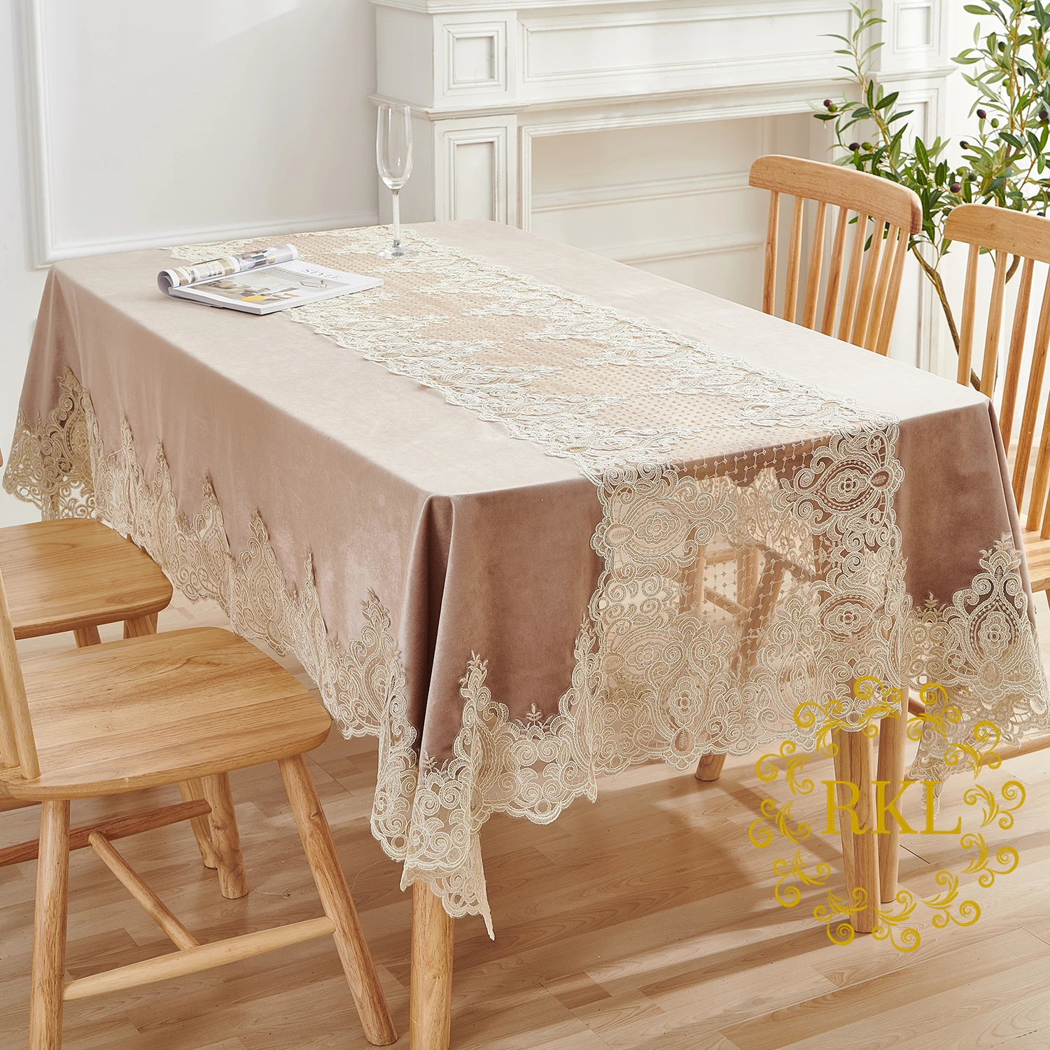 Luxurious Wedding table decor Lace center piece Velvet table cloth Wedding Table Cover
