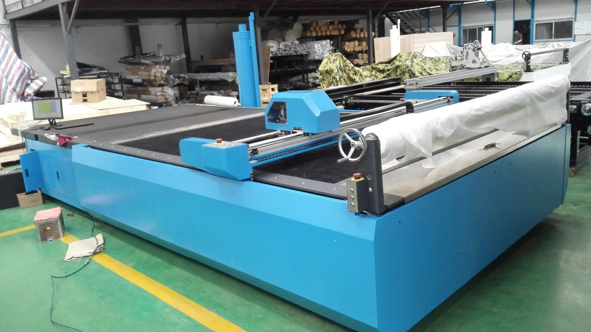 Automatic straight knife cloth cutting machine garment textile fabric cutting