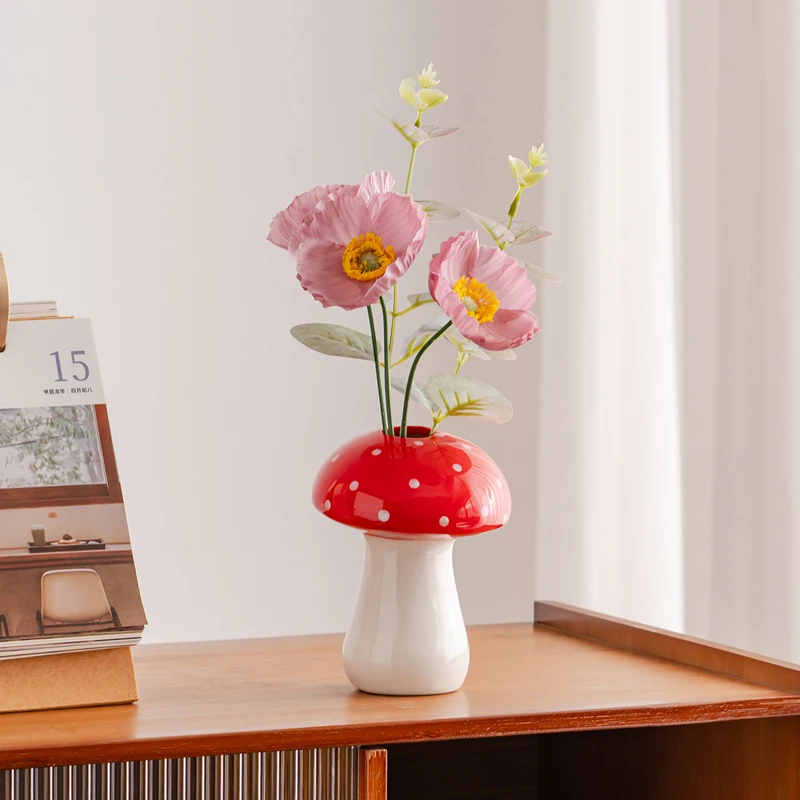 Factory Panic Buying Flower Vase Home Decoration Table Vase  Mushroom Ceramic Vase