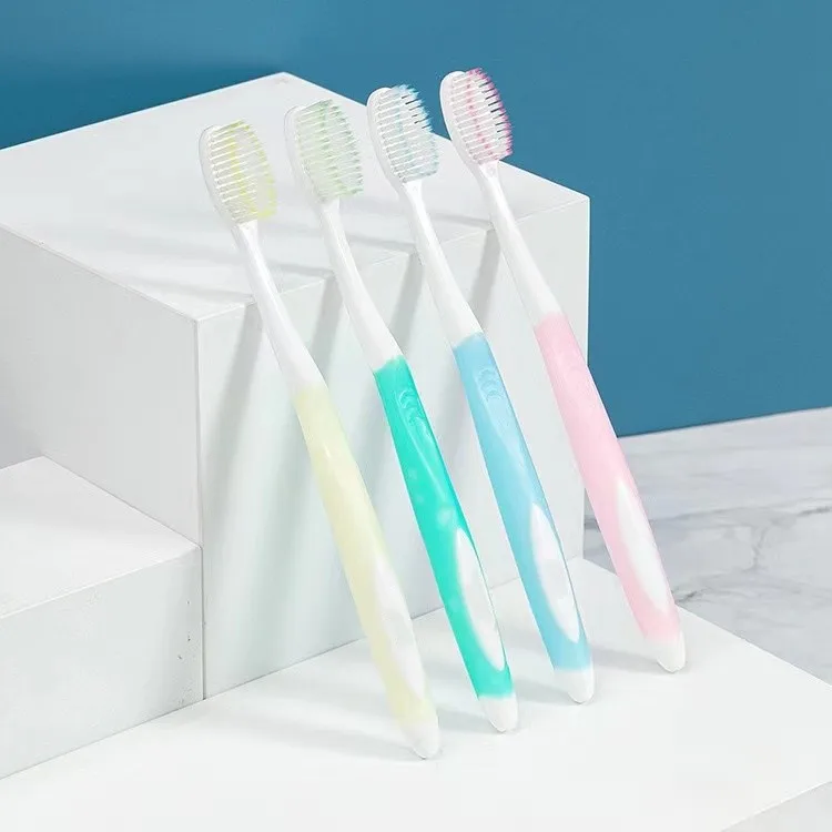 Hot Sale Plastic Tube Toothbrush Holder Travel case
