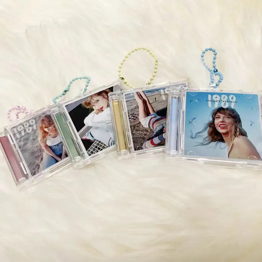 Customize the latest mini nfc cd keychain acrylic keychain  can add a custom URL link to introduce your company card