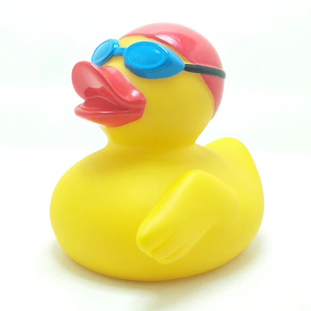CE ROHS hotel promotional pool diving toys and Swimming floating  rubber race duck toys