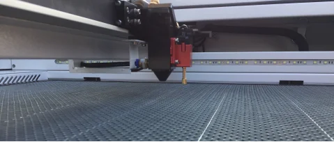 Class 1 Laser Aeon Mira 9 Double Color Board Cutting And Engraving Machine