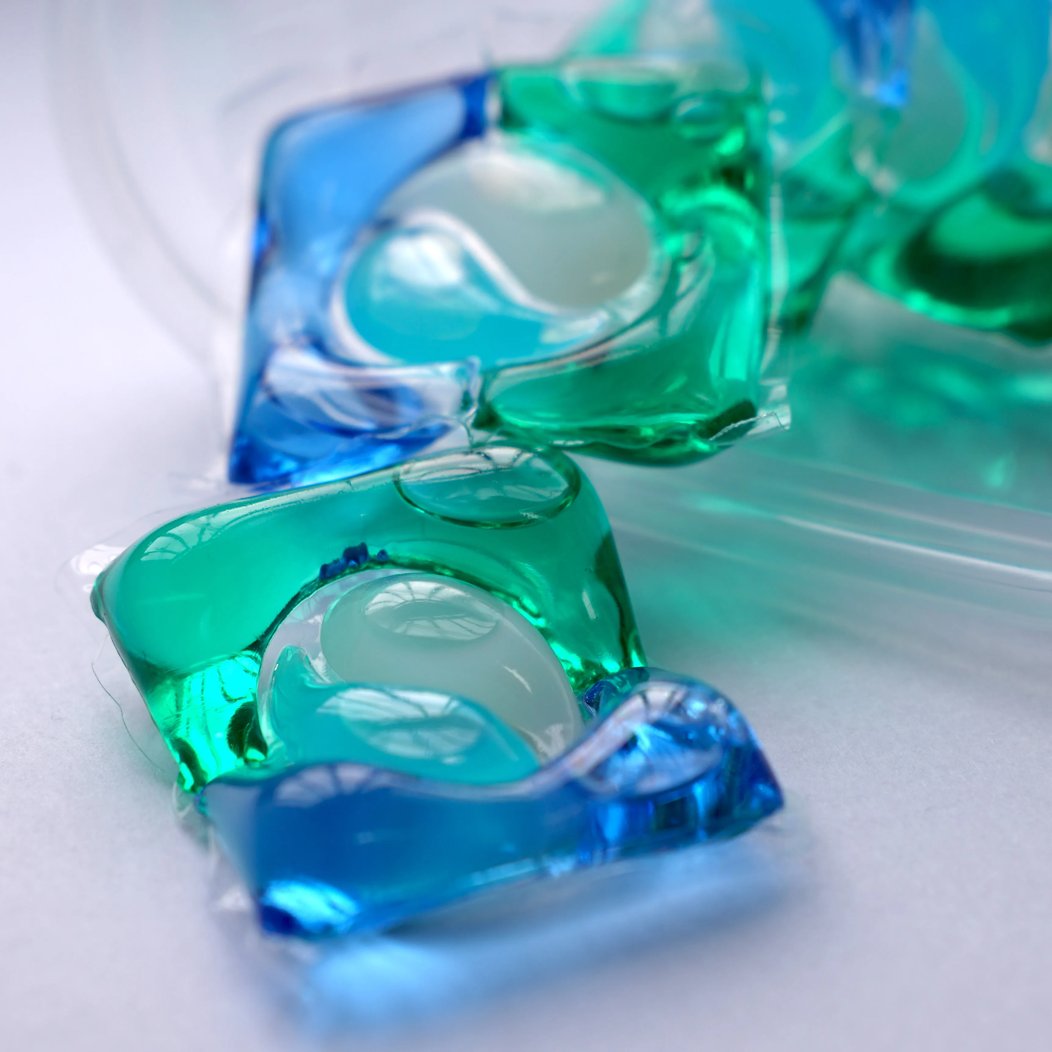 Brand pods 4-in-1 laundry detergent washing capsules detergent beads organic laundry pods manufacturer OEM/ODM