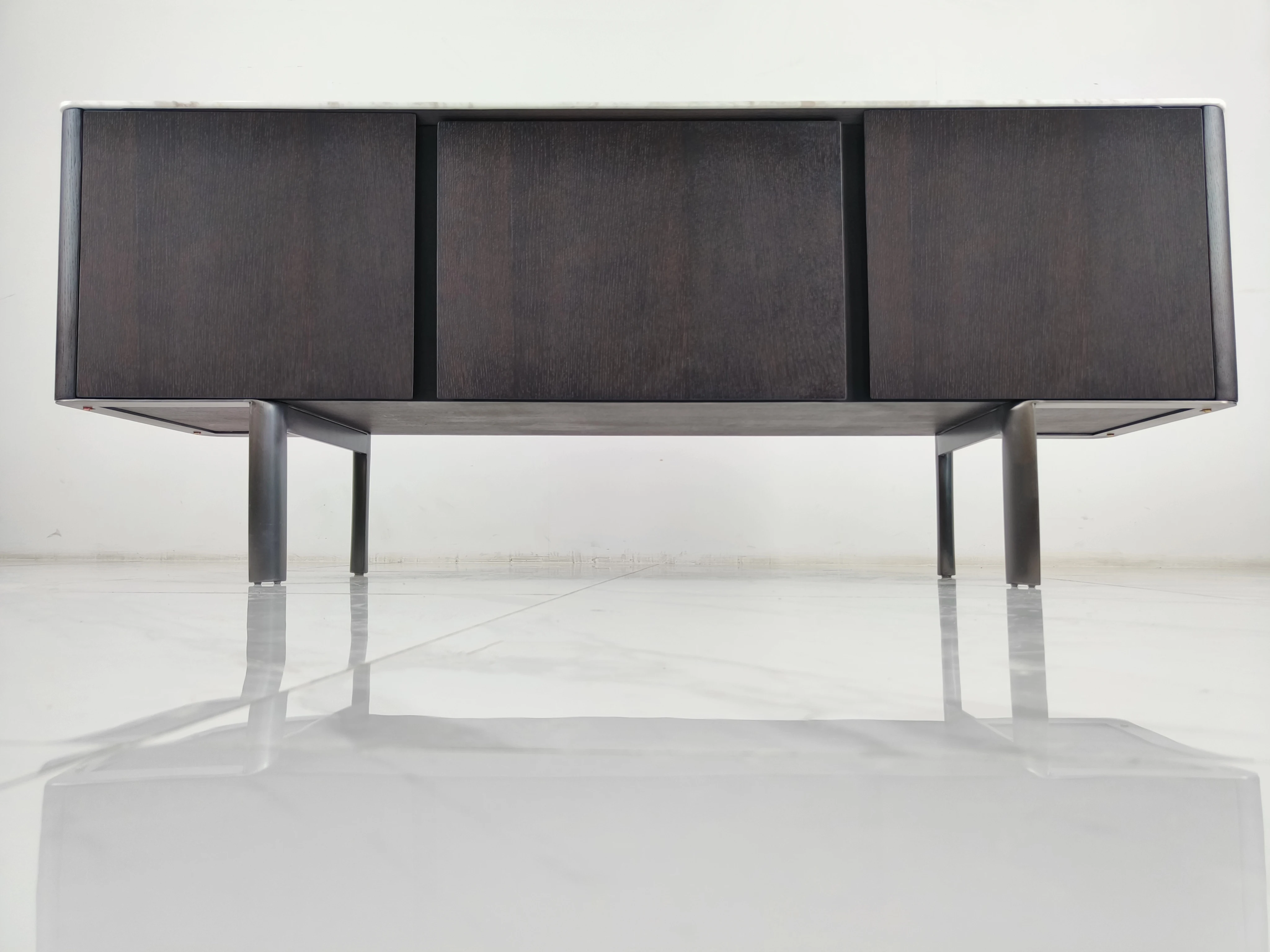 Modern Large Buffet Sideboard Accent Console Cabinet Storage Cabinet Coffee Bar Wine Bar Console Table for Dining Living Room