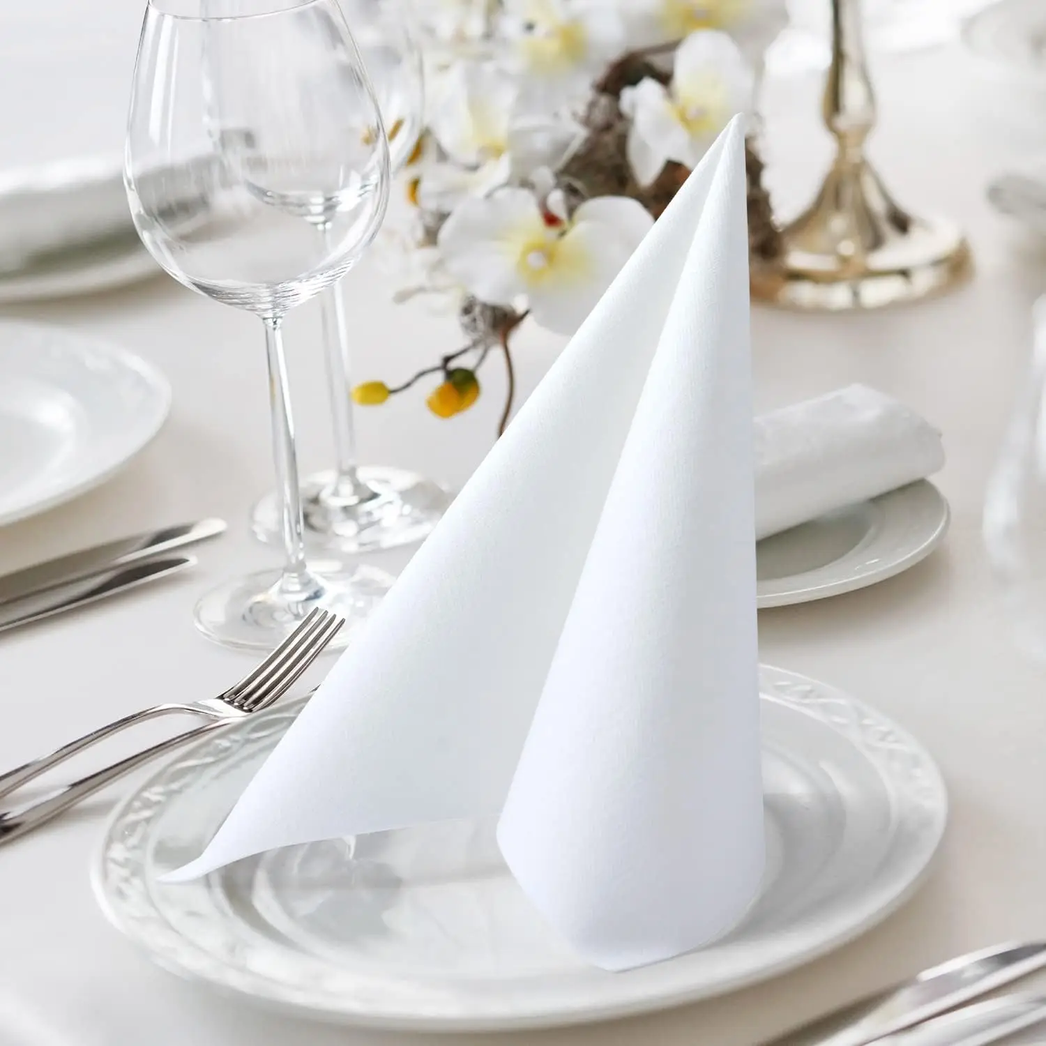 Hot Sale Colored Disposable Guest Towels Linen Feel Dinner Napkins Soft Airland Paper Napkin