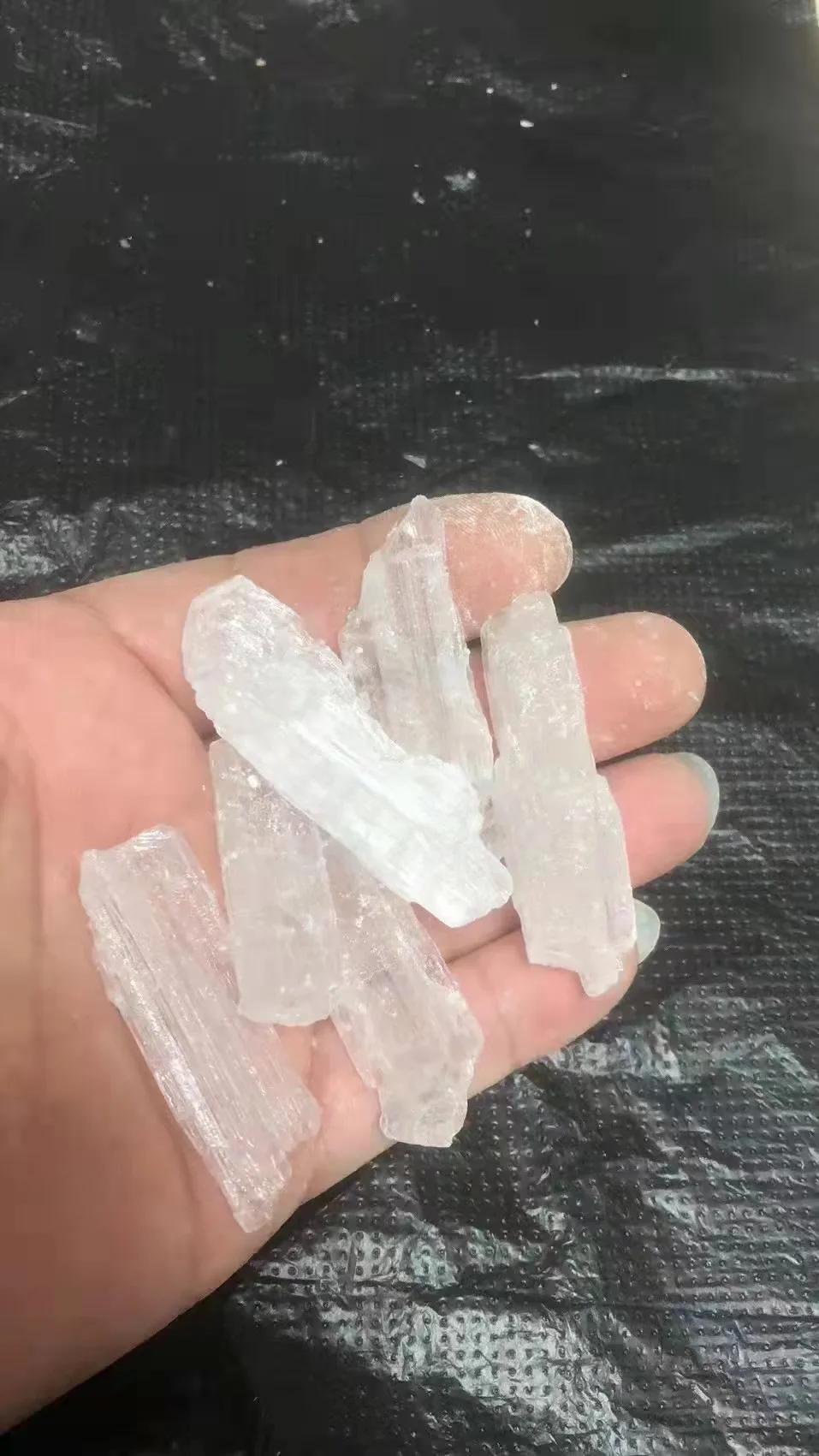 Top sale CAS 102 crystals C10H15N crystals fast supply