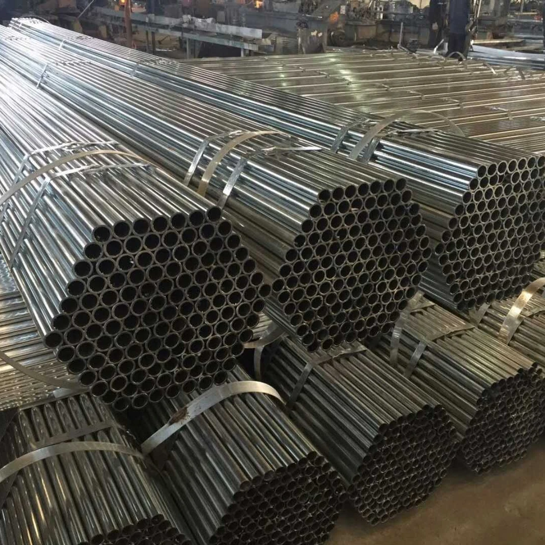 Seamless and Welded Carbon Steel Pipe Tube in Various Material Grades Plate Type