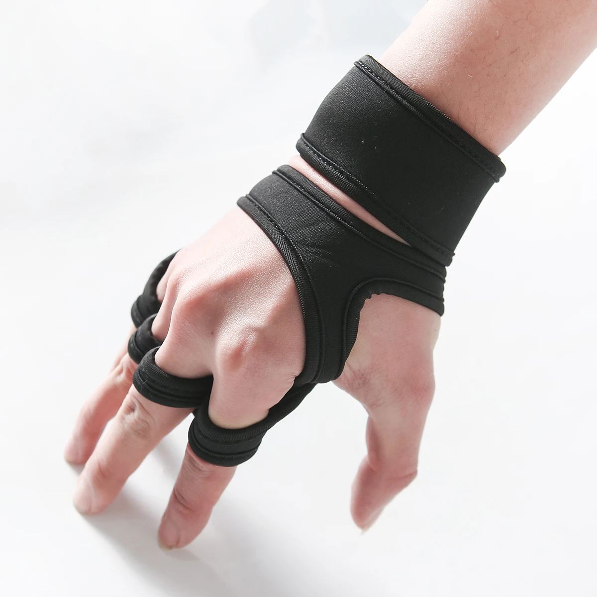 Manufacturer hot sale gym gloves breathable custom logo fitness weight lifting gym men