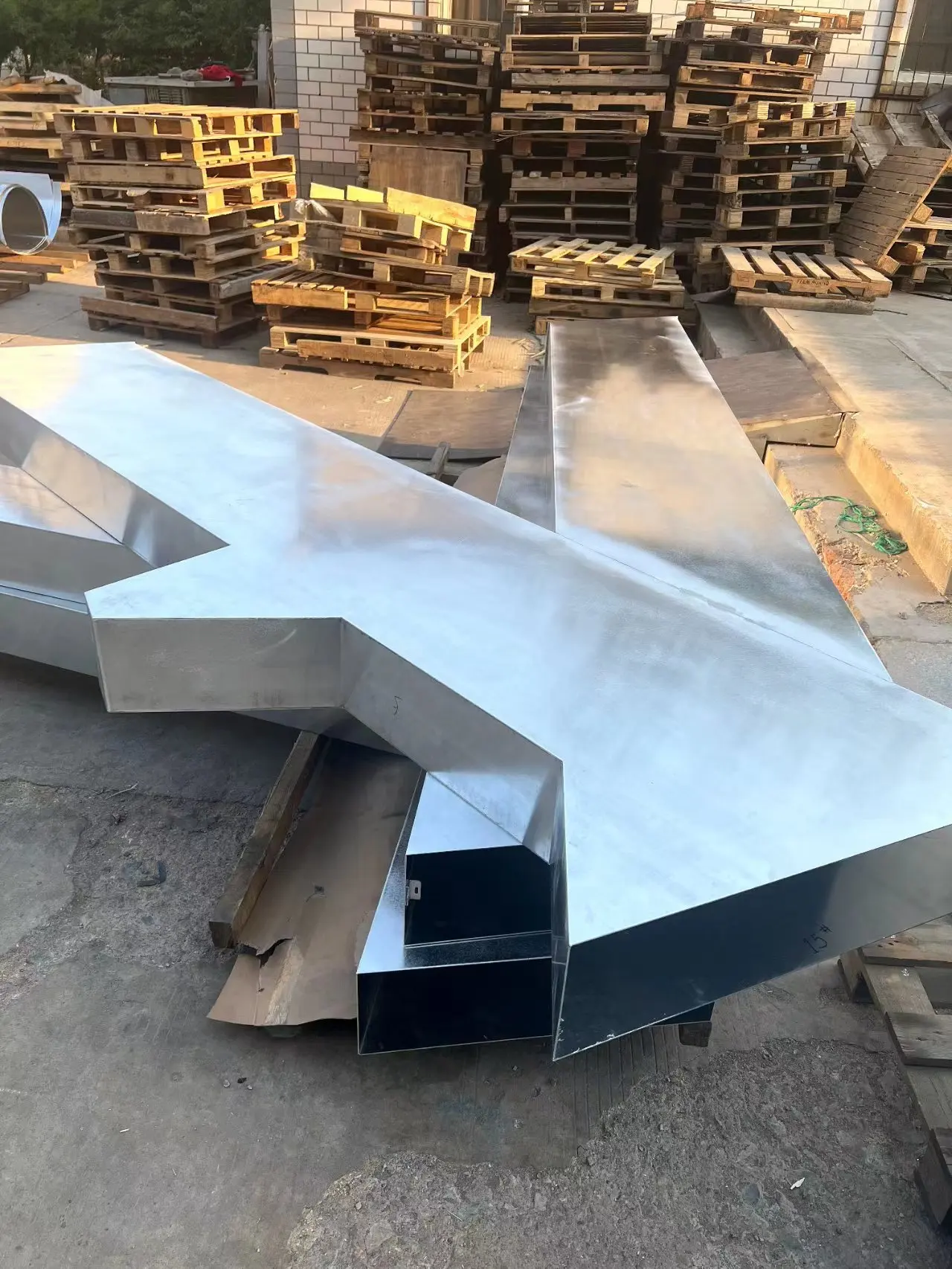 Изготовленная на заказ алюминиевая фанера декоративная настенная перфорированная стенка-занавеска