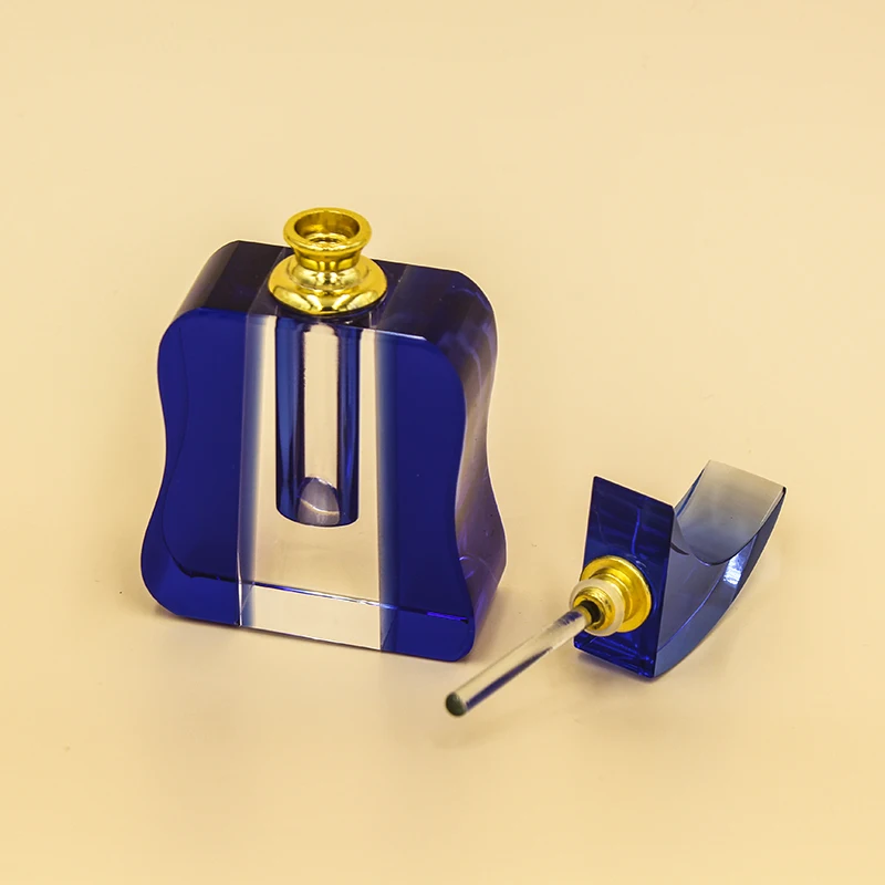 Wholesale 3ml 6ml 12ml Fancy Design attar box Crescent Shape K9 Aloes essential oil Blue Crystal Perfume Bottle